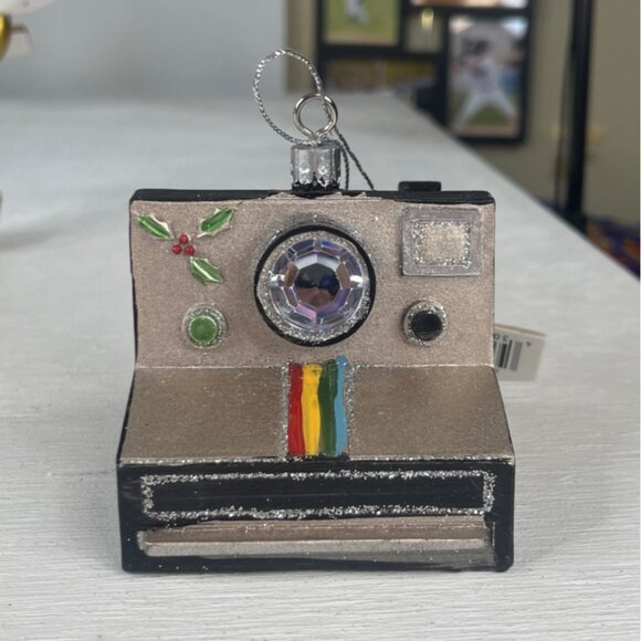 Set Of 7 Holiday Style Christmas Ornaments - Picture 5 of 11